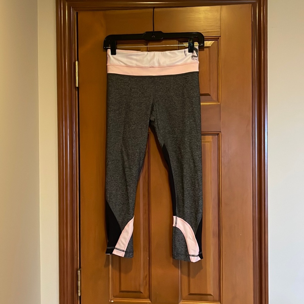 Lululemon 3/4 length leggings